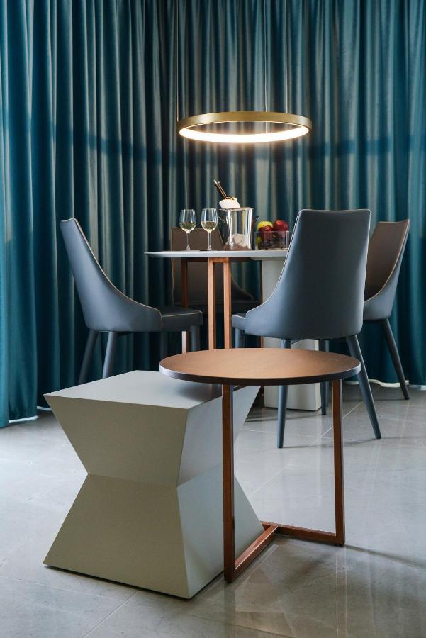 L - Appartement Kavala